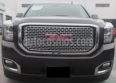 GMC Yukon DENALI V8/6.2 AUT 8 VEL usado (2016) color Gris Oscuro precio $620,000