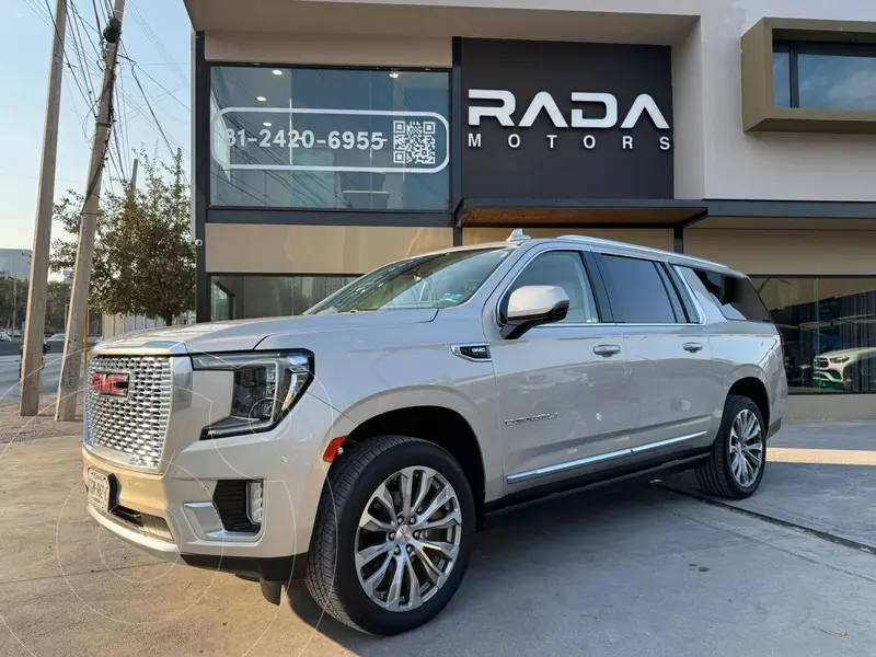 Foto GMC Yukon Denali XL usado (2021) color Beige precio $1,090,000