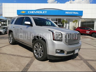 foto GMC Yukon Denali usado (2016) color Dorado precio $719,000