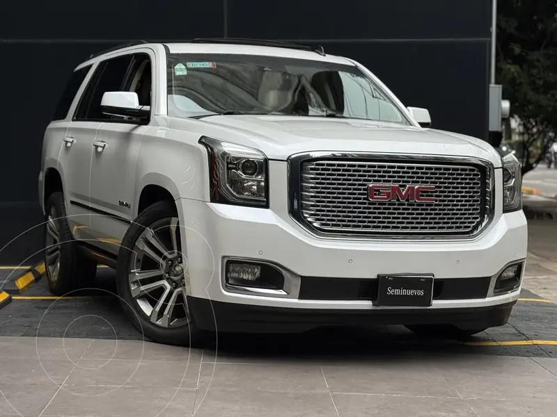 Foto GMC Yukon Denali 8 Vel AWD usado (2017) color Blanco precio $560,000