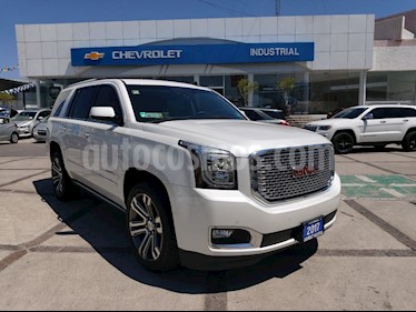 GMC Yukon Denali 10 Vel AWD usado (2017) color Blanco Platinado precio $789,000