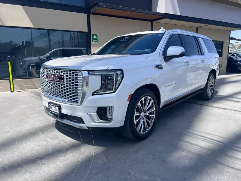 Foto GMC Yukon Denali XL usado (2021) color Blanco precio $1,439,800
