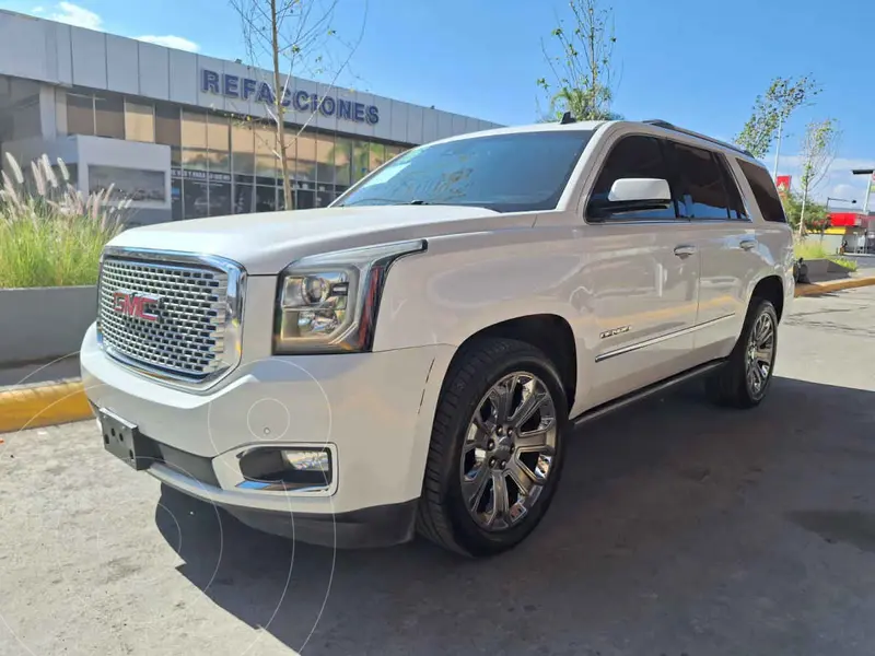 Foto GMC Yukon Denali 8 Vel AWD usado (2016) color Blanco precio $560,000