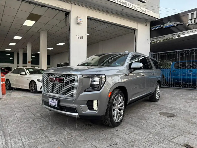 Foto GMC Yukon Denali XL usado (2024) color Gris precio $1,498,000