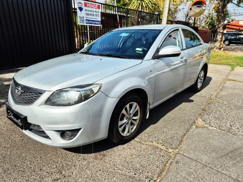 Foto Haima 3 1.6 Comfort CVT usado (2014) color Plata precio $4.280.000