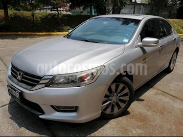 Foto Honda Accord 4p EXL Sedan L4/2.4 Aut Navi usado (2013) color Plata precio $179,000