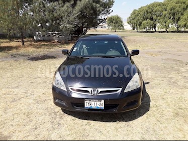 Honda Accord EXL usado (2006) color Negro Cristal precio $78,000