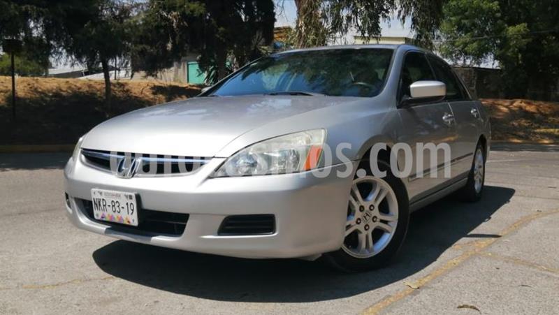 Honda Accord 4P LX SEDAN L4 AUT TELA usado (2006) color Plata precio $96,000