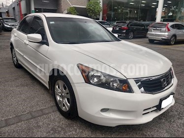 foto Honda Accord 4P LX L4 TA CD RA-16 usado (2010) color Blanco precio $115,000
