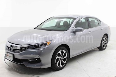 foto Honda Accord 4p EXL Sedán L4/2.4 Aut Navi usado (2016) color Plata precio $299,000