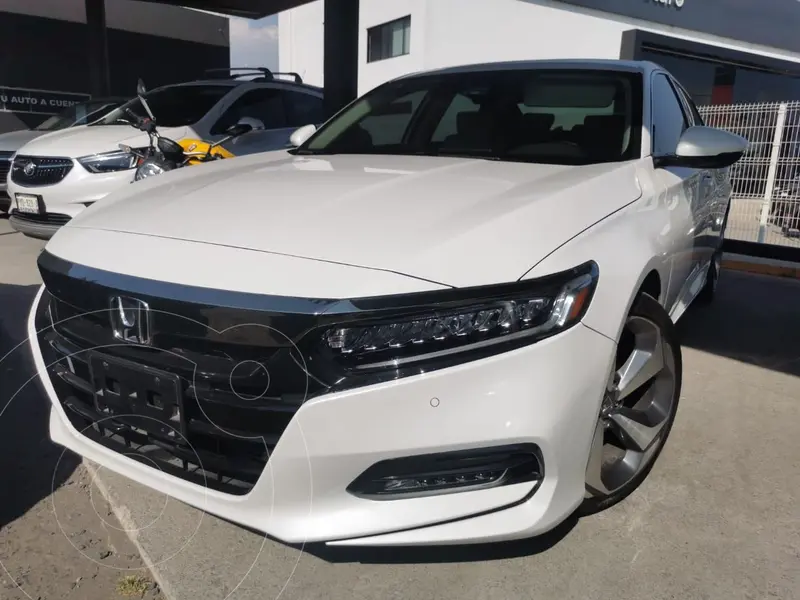Foto Honda Accord Touring usado (2020) color Blanco precio $555,000