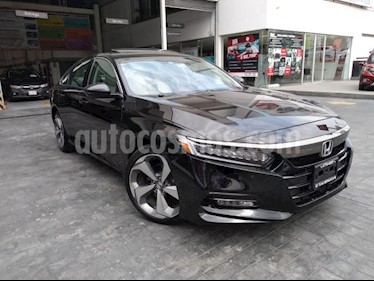 foto Honda Accord 4p Touring Sedan L4/2.0/T Aut usado (2019) color Negro precio $533,169