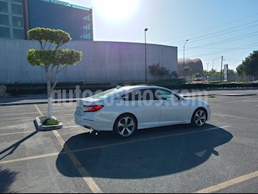Honda Accord Touring usado (2018) color Blanco precio $420,000
