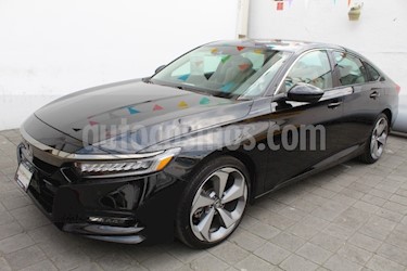 foto Honda Accord Touring usado (2019) color Negro Cristal precio $540,000