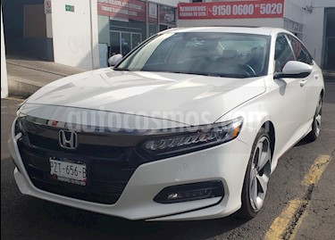 foto Honda Accord Touring usado (2018) color Blanco precio $470,000