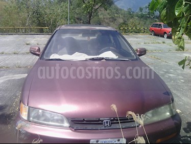 foto Honda Accord EX usado (1997) color Marrón precio u$s1.200