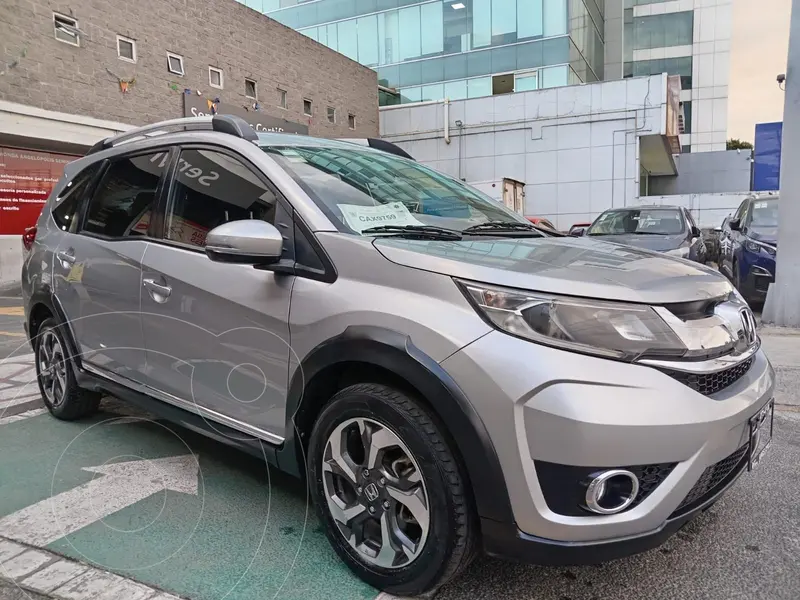 Foto Honda BR-V Prime usado (2019) color plateado precio $260,000