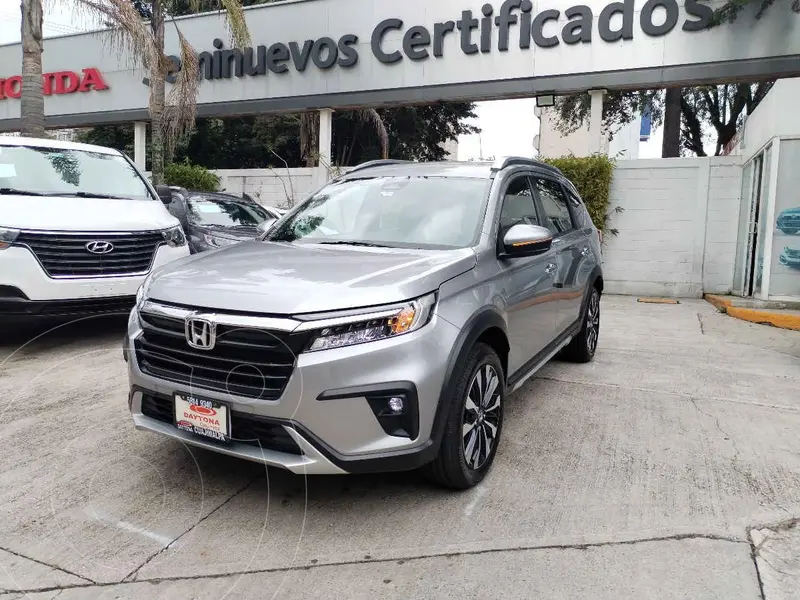 Foto Honda BR-V Touring usado (2025) color Plata precio $478,000