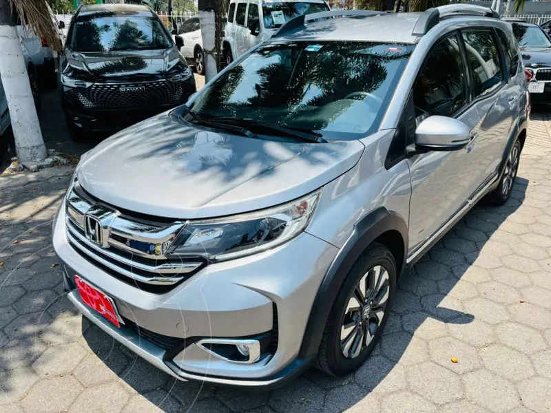 Foto Honda BR-V Prime usado (2020) color Plata financiado en mensualidades(enganche $80,356 mensualidades desde $7,137)