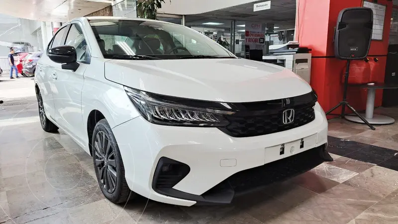 Foto Honda City Touring usado (2025) color Blanco financiado en mensualidades(enganche $173,428 mensualidades desde $7,297)
