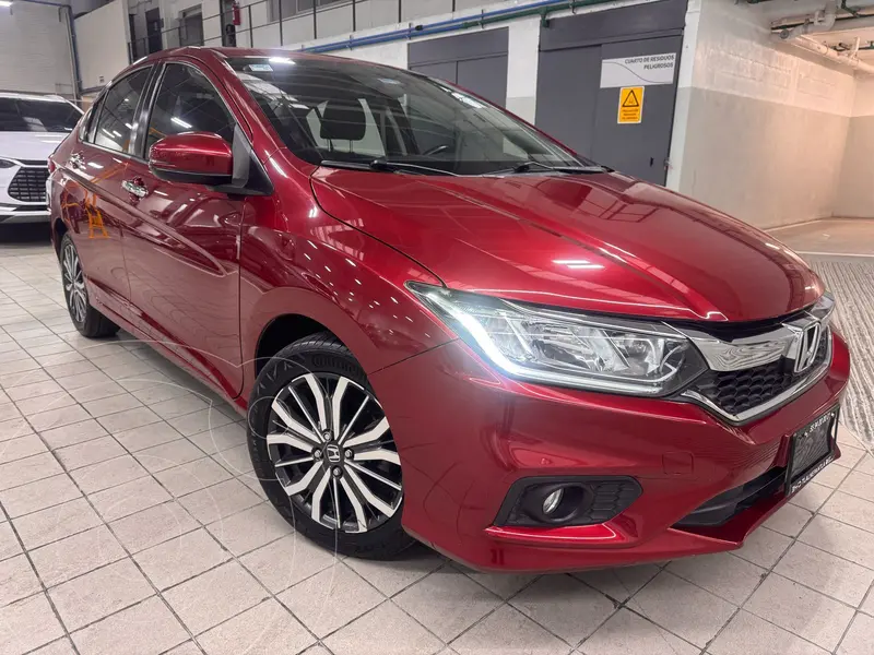 Foto Honda City EX 1.5L Aut usado (2018) color violeta oscuro precio $219,000