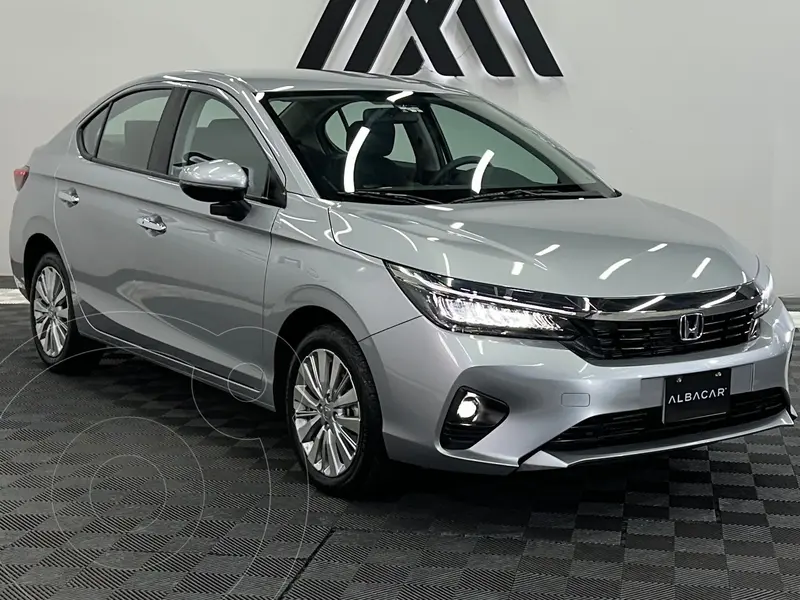 Foto Honda City Prime usado (2026) color plateado precio $397,999