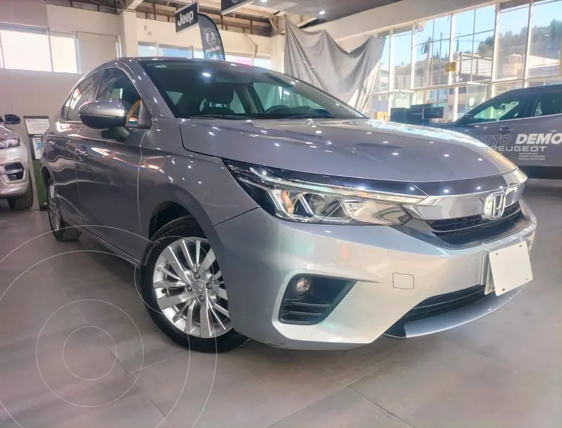 Foto Honda City Prime Aut usado (2023) color plateado financiado en mensualidades(enganche $138,233 mensualidades desde $5,938)