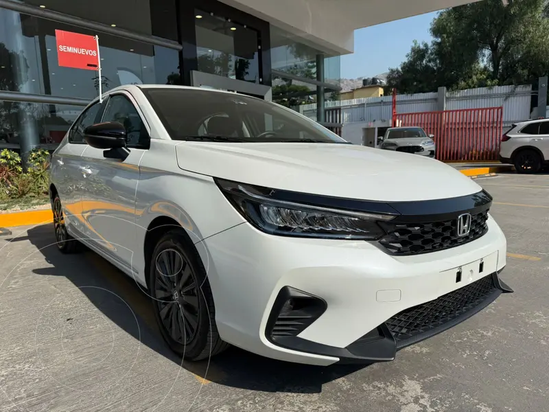 Foto Honda City Touring usado (2025) color Blanco precio $404,900