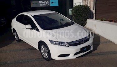foto Honda Civic 1.8 LX usado (2014) color Blanco precio $545.000
