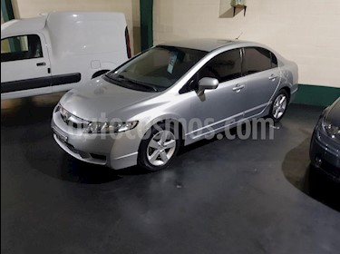 foto Honda Civic 1.8 LXS Aut usado (2010) color Gris Claro precio $365.000