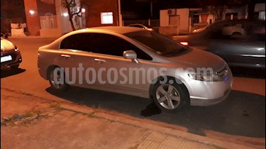 foto Honda Civic 1.8 LXS usado (2008) color Gris precio $248.000