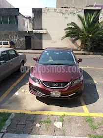 foto Honda Civic EX 1.7L Aut usado (2015) color Rojo precio $205,000