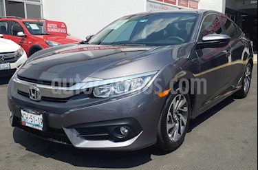 foto Honda Civic i-Style Aut usado (2018) color Acero precio $305,000
