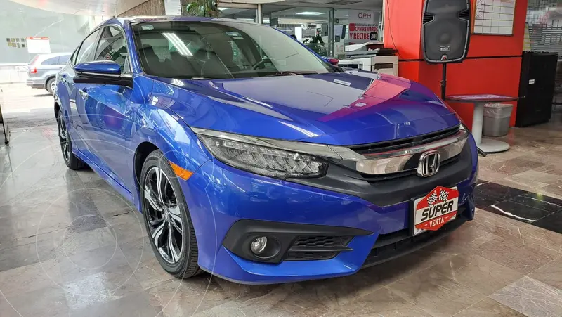 Foto Honda Civic Touring Aut usado (2018) color Azul precio $338,000