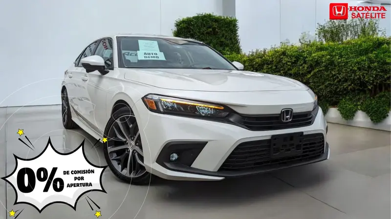Foto Honda Civic Touring usado (2024) color Blanco financiado en mensualidades(enganche $212,765 mensualidades desde $12,075)