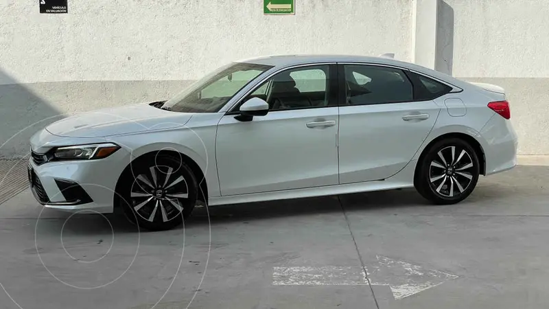 Foto Honda Civic i-Style Aut usado (2022) color Blanco precio $399,000