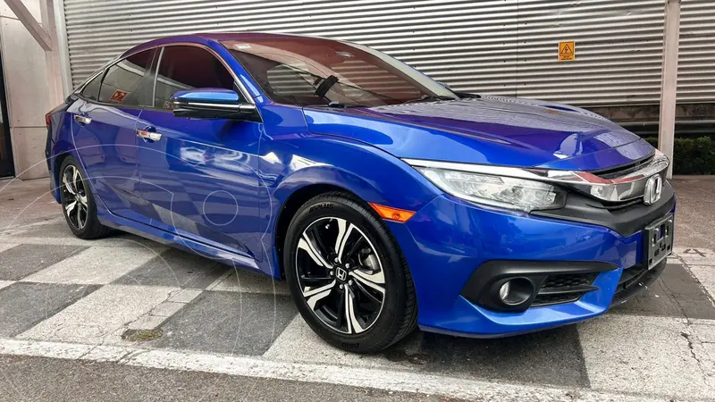Foto Honda Civic Touring Aut usado (2020) color Azul precio $370,000