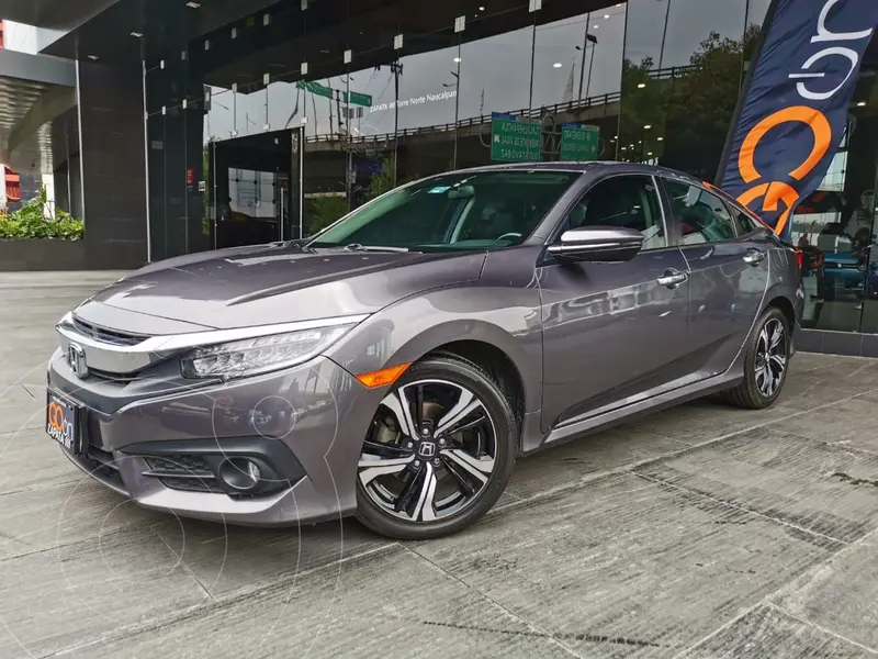 Foto Honda Civic Touring Aut usado (2018) color Gris precio $380,000