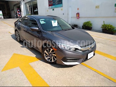 foto Honda Civic 4p EX Sedán L4/2.0 Man usado (2018) color Gris precio $260,000