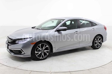 Honda Civic 4p Touring usado (2020) color Plata precio $425,000
