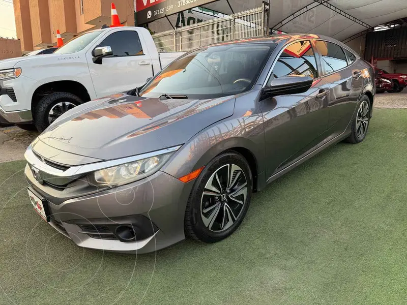 Foto Honda Civic Turbo Plus Aut usado (2017) color Gris precio $269,999