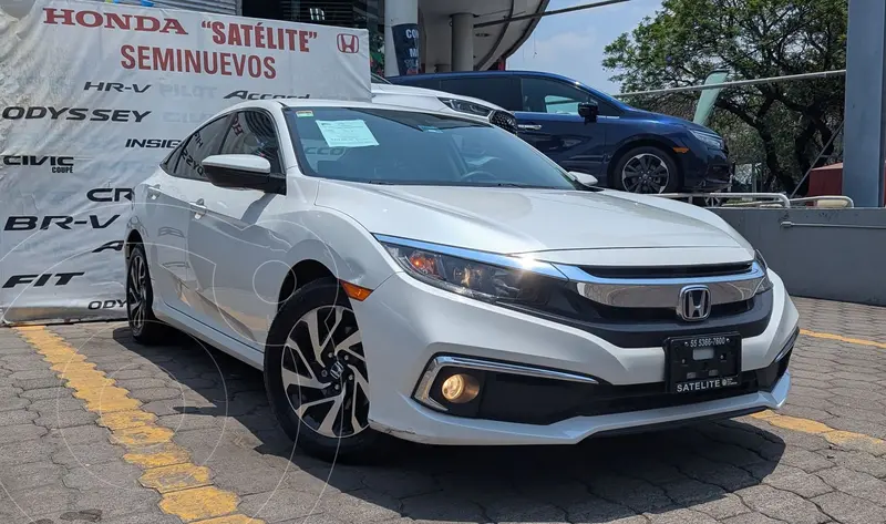 Foto Honda Civic i-Style Aut usado (2021) color Blanco financiado en mensualidades(enganche $139,650 mensualidades desde $7,925)