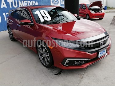 Honda Civic Touring Aut usado (2019) color Rojo precio $405,000