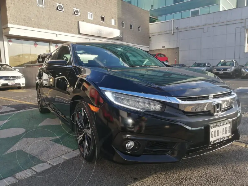 Foto Honda Civic Touring Aut usado (2018) color Negro precio $365,000
