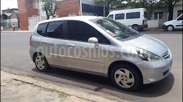 Foto Honda Fit LX usado (2008) color Plata precio $210.000
