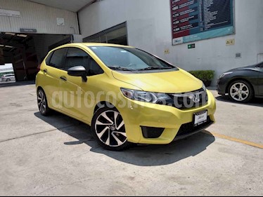 Honda Fit 5 pts. Cool usado (2016) color Amarillo precio $155,000