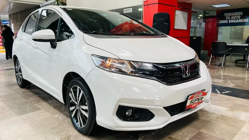 Foto Honda Fit Hit 1.5L Aut usado (2019) color Blanco financiado en mensualidades(enganche $106,786 mensualidades desde $5,740)