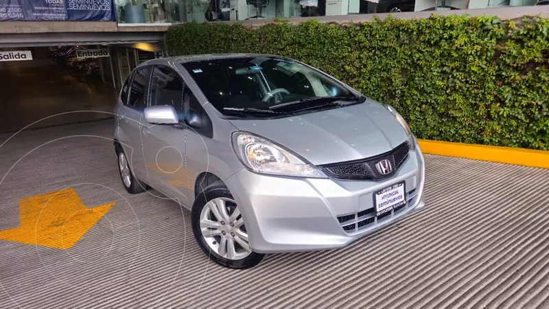 Foto Honda Fit EX 1.5L Aut usado (2013) color plateado precio $185,900