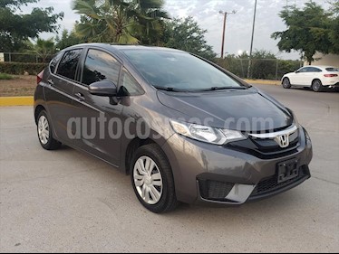 Honda Fit Cool 1.5L usado (2017) color Acero precio $184,000