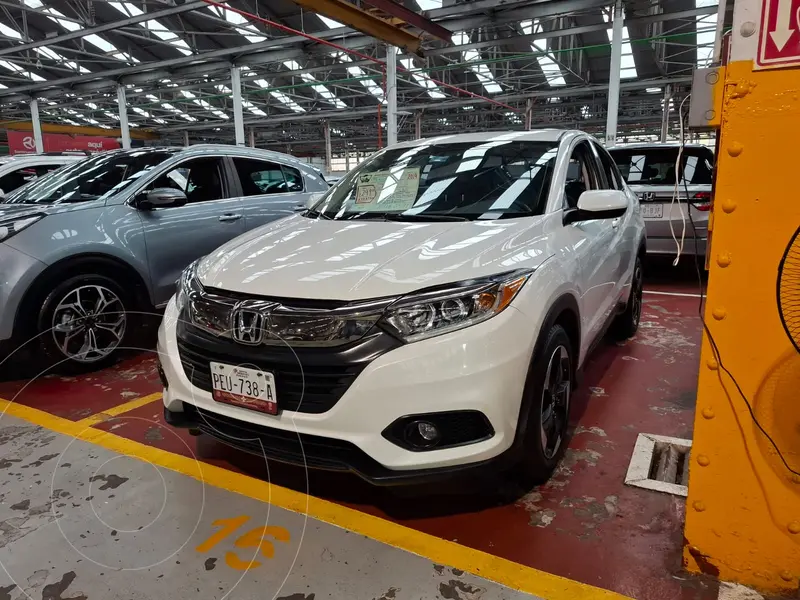 Foto Honda HR-V Touring Aut usado (2019) color Blanco financiado en mensualidades(enganche $75,000 mensualidades desde $6,700)